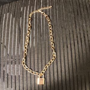 Gold Padlock Chain Necklace - Women's Fashion Jewelry